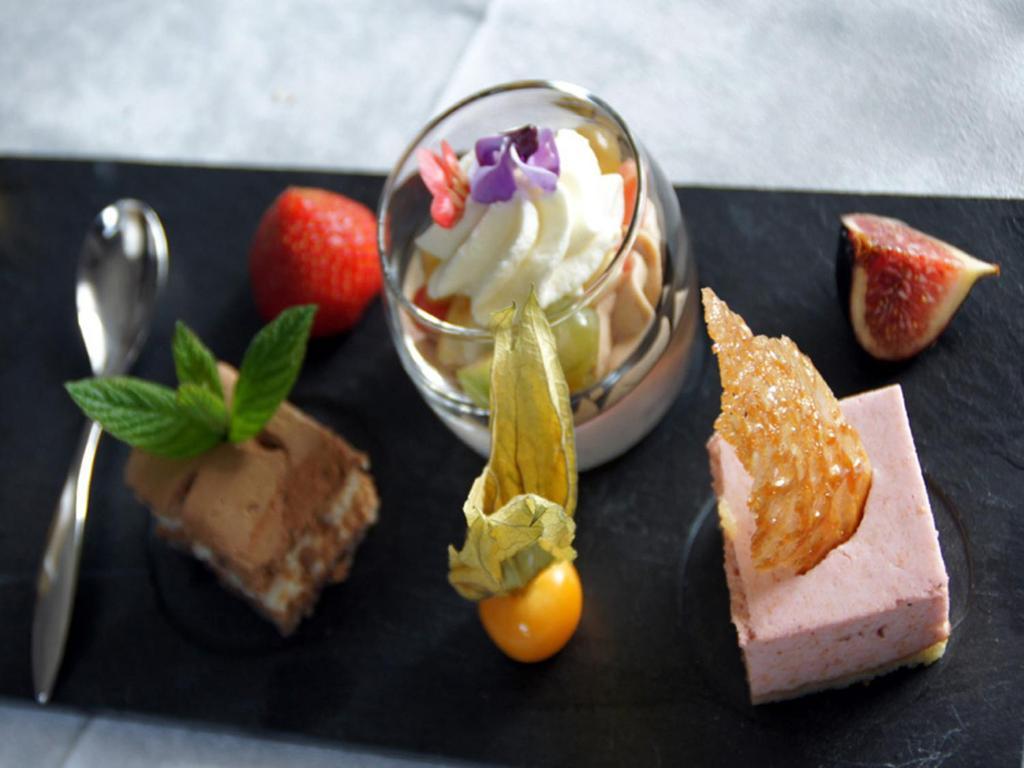 Hotel Restaurant Perle Des Vosges Muhlbach-sur-Munster Dış mekan fotoğraf